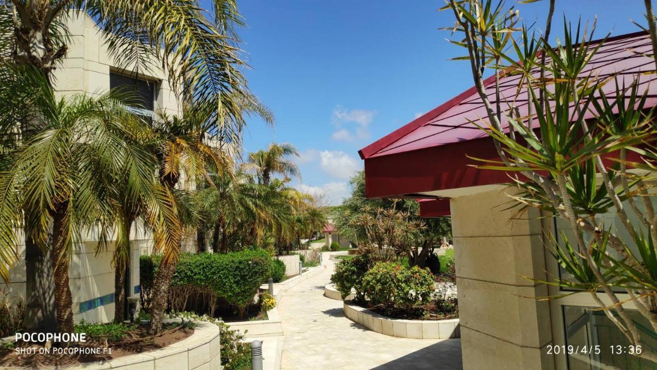 Israel Marina Village, Garden Vacation Apartment Herzliya ภายนอก รูปภาพ