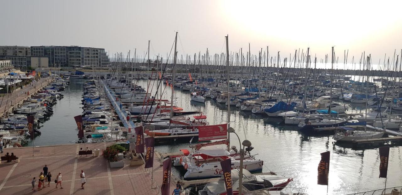 Israel Marina Village, Garden Vacation Apartment Herzliya ภายนอก รูปภาพ